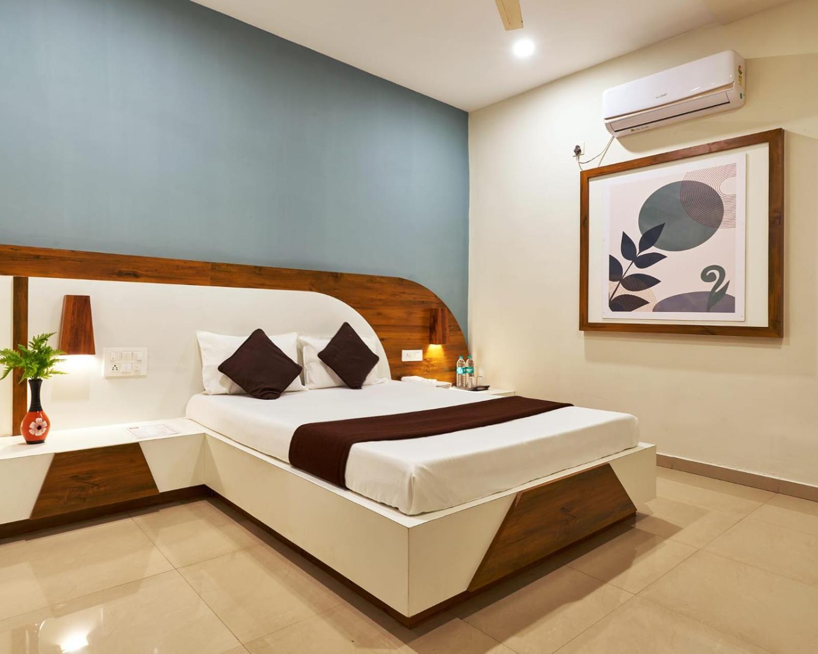 Serenity Resort Panhāla Esterno foto
